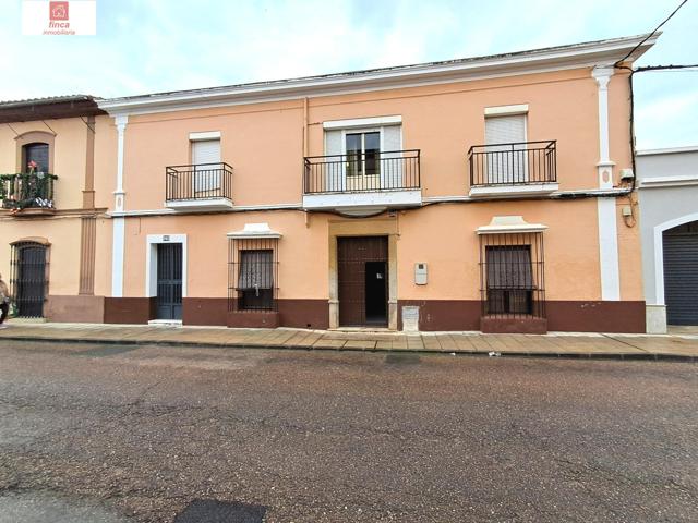 VENTA MONTIJO VIVIENDA PLANTA BAJA, AMPLIA Y LUMINOSA, ZONA CONVENTO SANTA CLARA, SALIDA A DOS CALLES photo 0