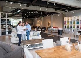 Se traspasa franquicia Muebles photo 0