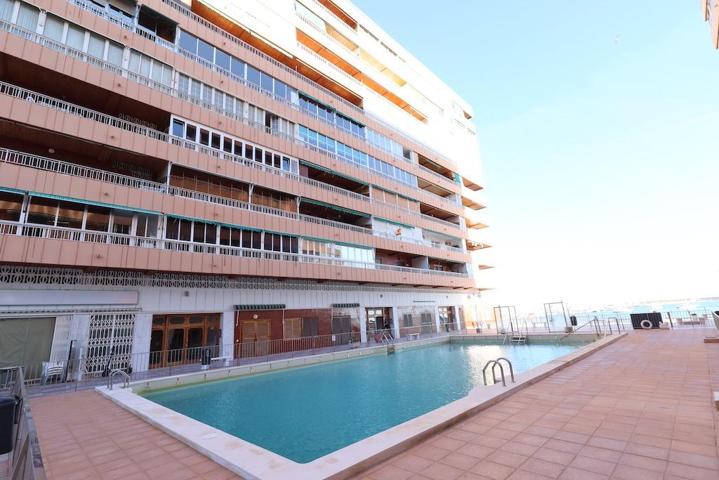 Apartamento con vistas al mar en Residencial Navamares photo 0