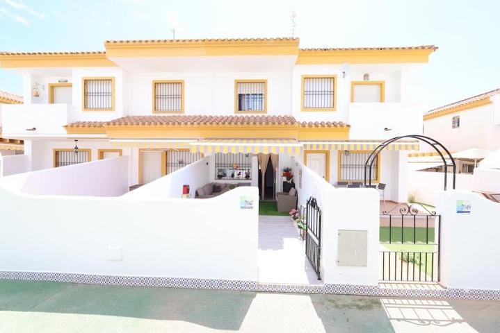 Torre de la Horadada adosado duplex frente a la piscina photo 0