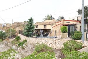 Encantadora finca en Fortuna (Murcia), junto al paraje natural de La Garapacha photo 0