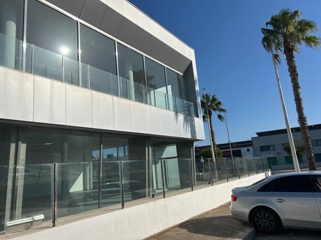 REF 08516 SALICO VENDE IMPRESIONANTE NAVE INDUSTRIAL EN PAIPORTA photo 0