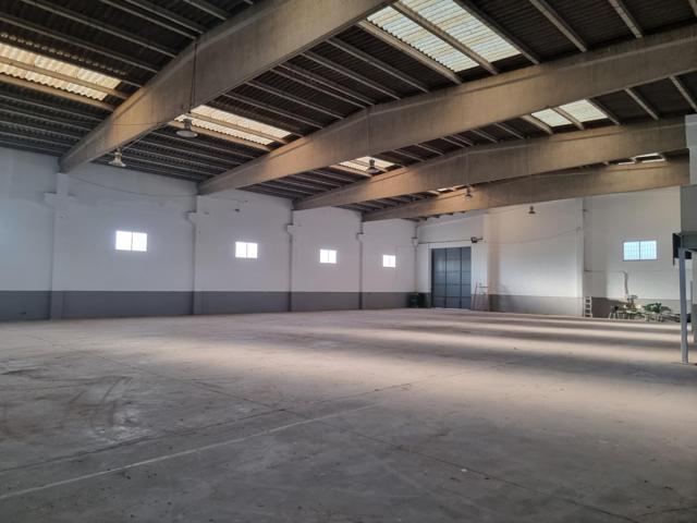 REF: 08592-IMPRESIONANTE NAVE INDUSTRIAL EN LORIGUILLA-RIBARROJA DEL TURIA photo 0