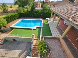 REF: 08609- HERMOSO CHALET EN  TORRENTE -URBANIZ.COLLINS DE  VENTA CABRERA-MONTSERRAT. photo 0