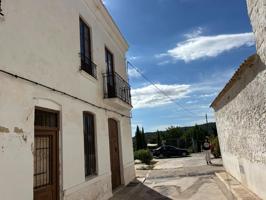 Ref. 08623 Salico ofrece casa en PETRES *ideal inversores* photo 0