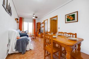 SE VENDE BONITO Y LUMINOSO APARTAMENTO EN LA PLAYA DEL CURA!!!!!!! photo 0