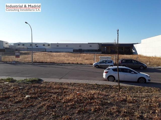 VENTA DE TERRENO INDUSTRIAL DE 1.763 M2 EN POL. IND. GESTESA EN LOECHES photo 0