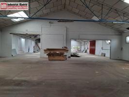 NAVE INDUSTRIAL EN VENTA EN ARGANDA DEL REY. photo 0