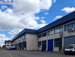 NAVE A LA VENTA EN UNO DE LOS POLÍGONOS MÁS MODERNOS DE FUENLABRADA photo 0
