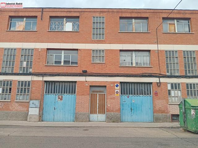 NAVE-EDIFICIO INDUSTRIAL EN TORREJÓN DE ARDOZ photo 0