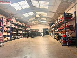 ¡GRAN OPORTUNIDAD! Nave industrial en el Pol. Ind. Los Robles photo 0