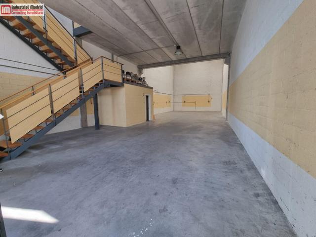Nave industrial en alquiler en Arganda del Rey photo 0