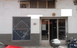 VENTA LOCAL COMERCIAL DE 123 M2 DE SUPERFICIE CON OFICINAS Y ASEO photo 0