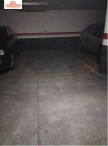 AMPLIA PLAZA DE GARAJE EN VENTA EN ZONA CARRETAS photo 0