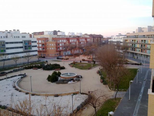 SE VENDE PISO PARA ENTRAR A VIVIR 120m. 3 DORMITORIOS CON UNA PLAZA DE GARAJE ZONA PARQUE LINEAL photo 0