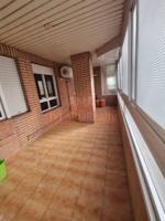 Se alquila estupendo apartamento en pleno centro de la ciudad photo 0