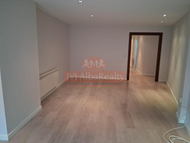 VIVIENDA EN ALQUILER SIN MUEBLES EN ZONA CARRETAS photo 0