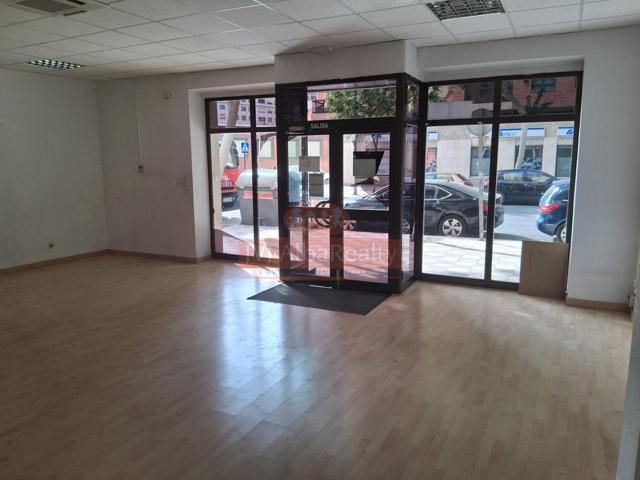 EN VENTA O ALQUILER ESPECTACULAR LOCAL EN ZONA INDUSTRIA photo 0