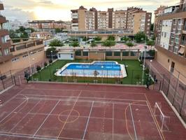 SE VENDE PISO EN ZONA LLANOS DEL AGUILA CON PISCINA. photo 0