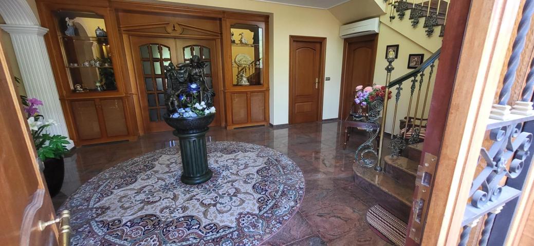 SE VENDE EXCLUSIVA PROPIEDAD EN LA CIUDAD DE ALBACETE, CASA DE ENSUEÑO photo 0
