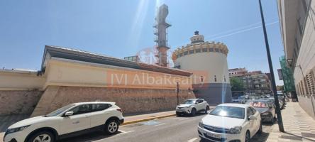 ¡Oportunidad única en Albacete! Vivienda en planta baja junto al Depósito del Sol photo 0