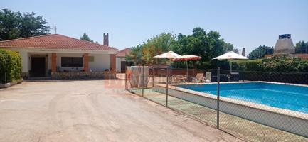 SE VENDE PARCELA DE 2009M CON PISCINA EN ZONA CASAS VIEJAS. photo 0