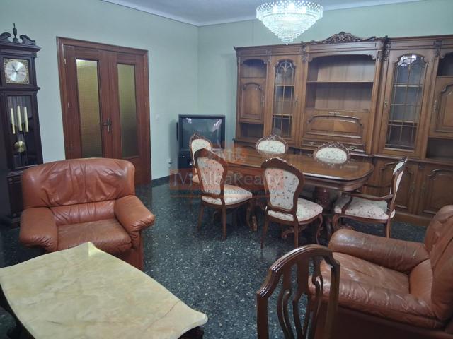 ESPECTACULAR VIVIENDA EN VENTA EN ZONA FERIA-VILLACERRADA photo 0