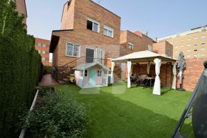 CHALET EN VENTA EN LA ZONA DEL HOSPITAL photo 0