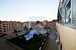 PISO DE 3 DORMITORIOS EN LA ZONA DEL HOSPITAL CON 2 PLAZAS DE GARAJE photo 0