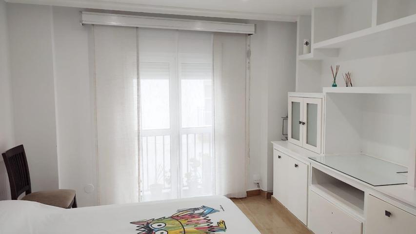 VIVIENDA DE DOS DORMITORIOS CERCA DE LA PLAYA DE LA CALETA! photo 0