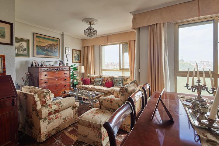 espectacular vivienda en Avda Andalucia photo 0