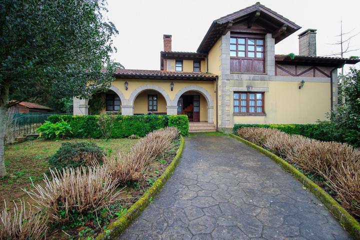 CHALET INDEPENDIENTE EN EL BONITO PUEBLO DE NOVALES photo 0