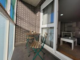 ALQUILER APARTAMENTO CON TERRAZA Y ZONA DE PARQUING PRIVADO RENEDO photo 0