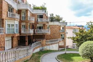 SOLEADA VIVIENDA EN MENENDEZ PELAYO CON GARAJE CERRADO OPCIONAL photo 0