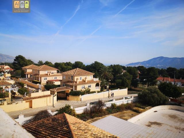 Casa con terreno y nave con oficinas en urbanización Coblanca en la Nucia en terrerno urbano photo 0