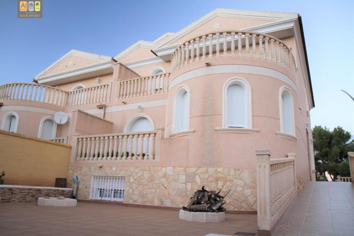 Chalet pareado en Benidorm photo 0