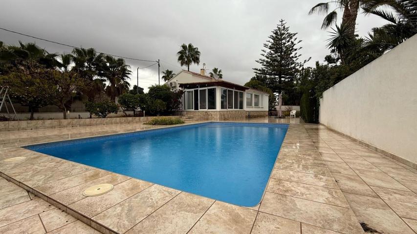 'Chalet Reformado en La Nucía con Piscina Privada – Oportunidad Única' photo 0