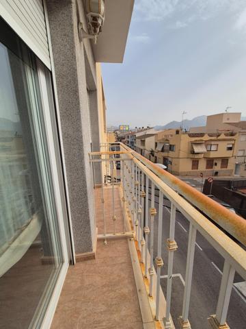 PISO EN EL PUEBLO DE LA NUCIA photo 0