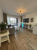¡Oportunidad en Benidorm – Rincón de Loix Alto! Estudio de 50 m² con terraza y vistas a la piscina – A solo 500 m de la playa photo 0