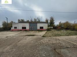 NAVE EN ALQUILER EN RECTA DE CORESES photo 0