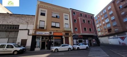 VENTA PISO PARA REFORMAR,ZONA PUERTA DE LA FERIA photo 0