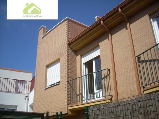 Chalet en venta en zona San Frontis photo 0