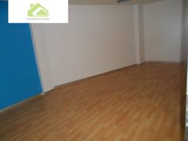 OFICINA EN ALQUILER photo 0