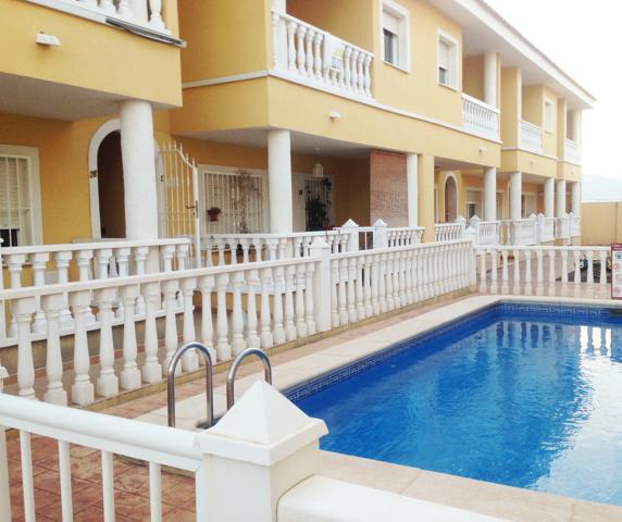 Precioso y acojedor apartamento con piscina comunitaria photo 0