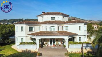 ¡¡MAJESTUOSO CHALET DE LUJO!! photo 0
