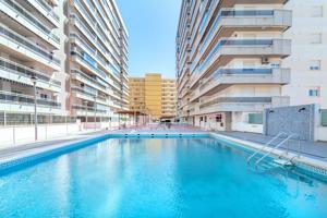 Apartamento con Piscina photo 0