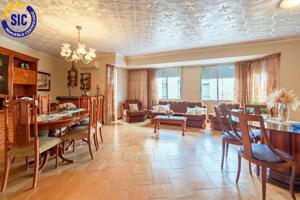 Local y vivienda en Almazora photo 0