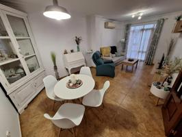 Casa adosada con dormitorio en planta baja photo 0