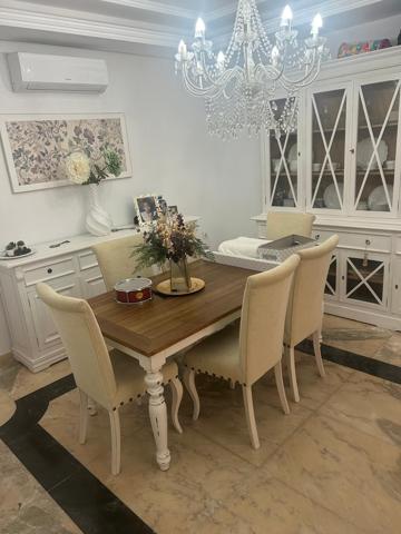 Amplia Casa en el Corazón de la Ciudad: ¡Tu Nuevo Hogar Te Espera! photo 0