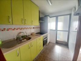 Estupendo piso para temporada escolar en Retamar, solo estudiantes y profesores photo 0